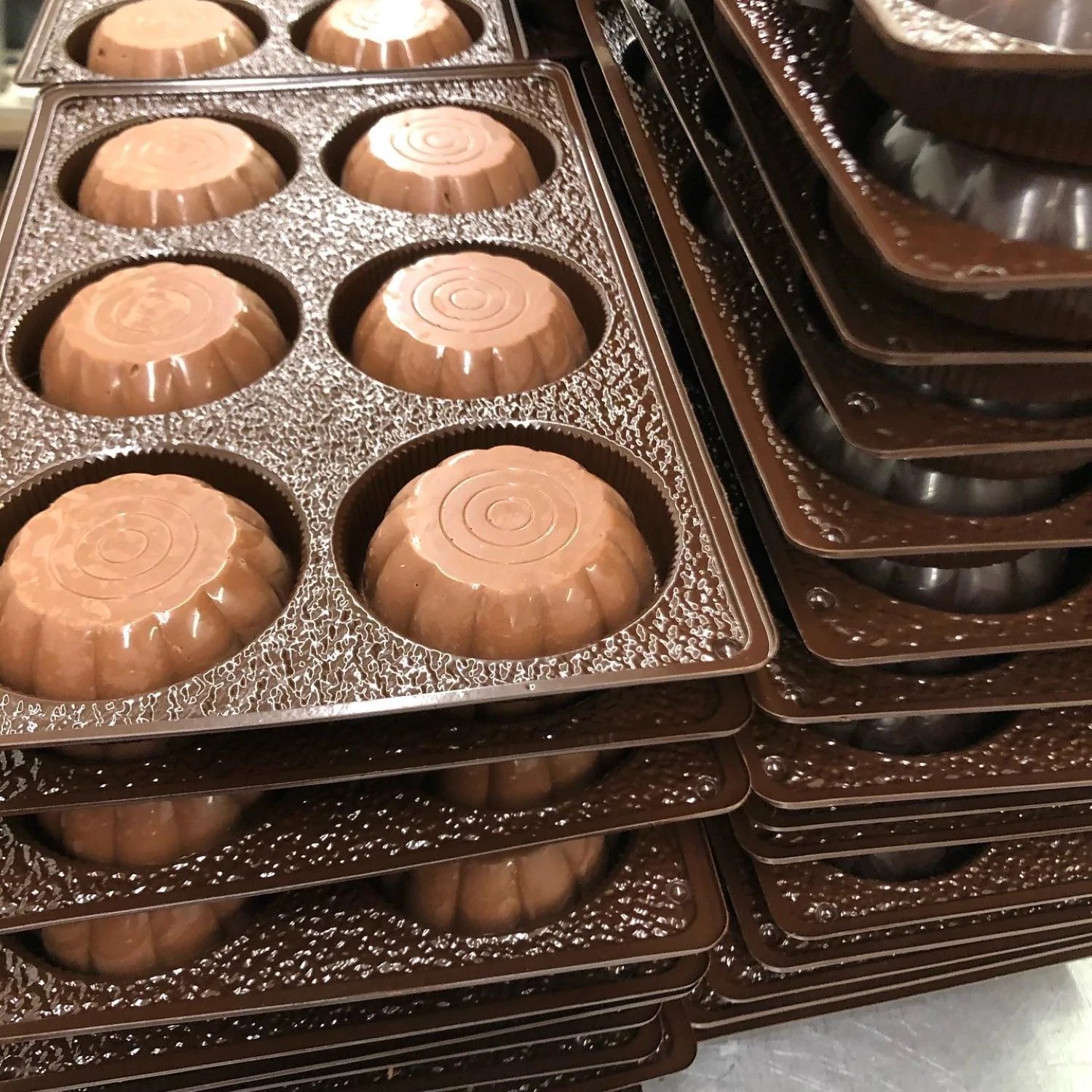 Handmade Scalloped Edged Dessert Shells